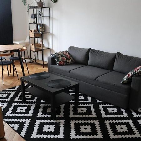 Ohmyhome - Plac Pieciu Rogow - Centrum Варшава Екстериор снимка