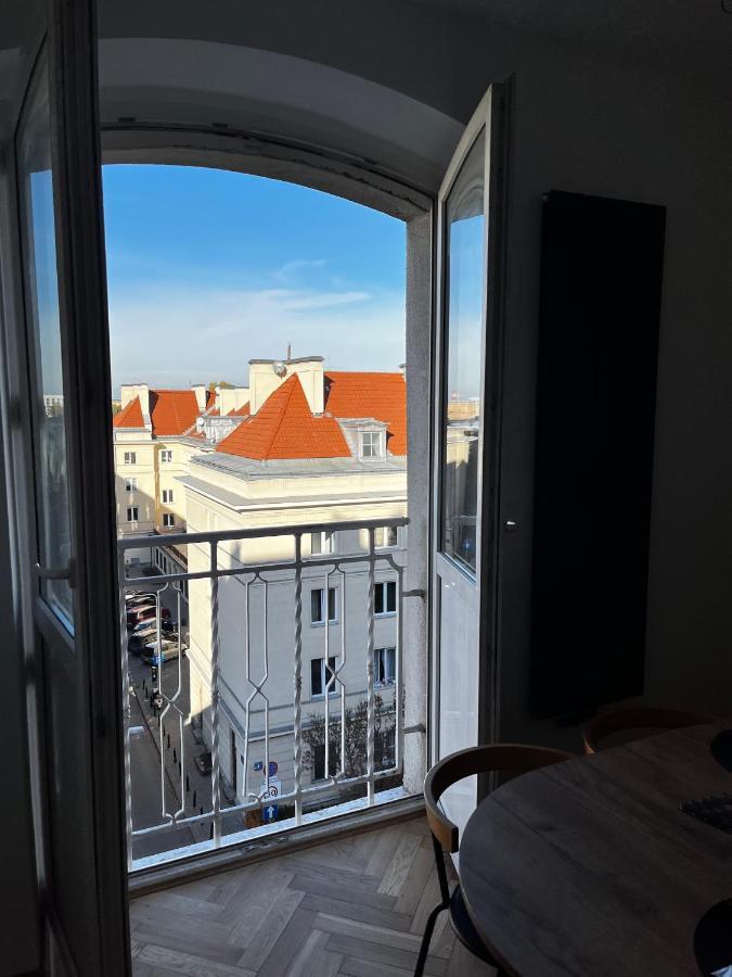 Ohmyhome - Plac Pieciu Rogow - Centrum Варшава Екстериор снимка